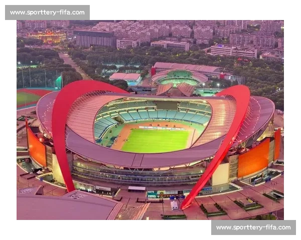 南通主场紧急扩容 9000 座迎首秀，2 万席位见证苏超黑马崛起