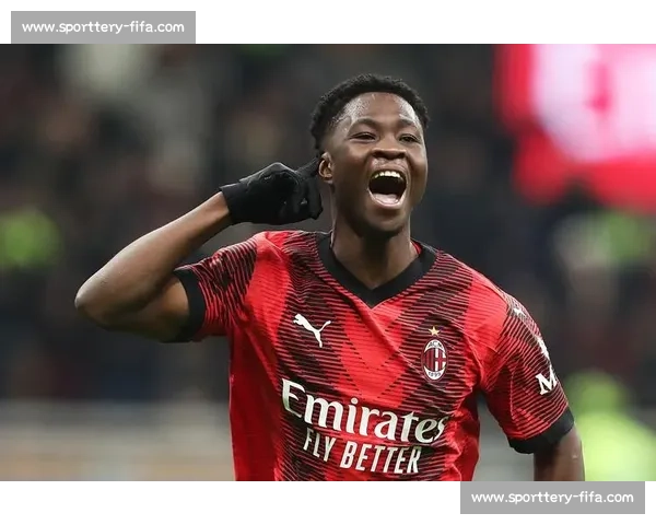 斯基拉：米兰双雄争夺 18 岁新星莱昂尼，热刺马赛加入战团