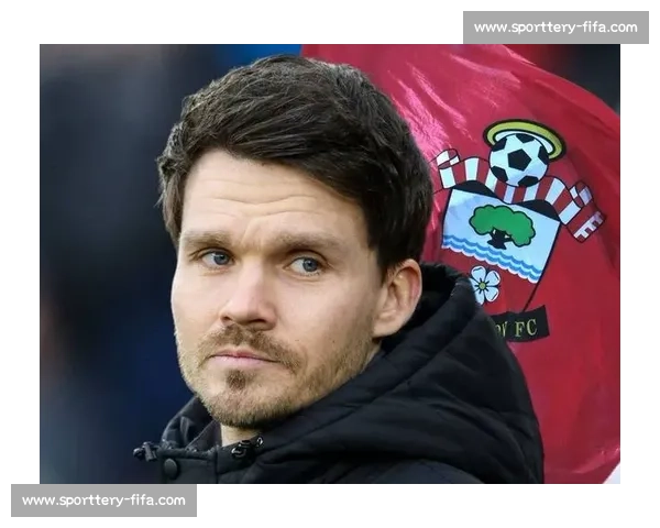 谢周三老板强硬下令：主帅罗尔立即终止休假返岗，否则面临罚款