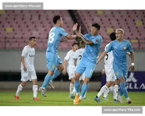 张煜东：逆转功臣感谢队友支持 雨天主场成制胜关键