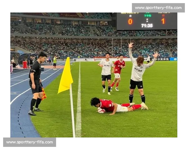 苏州古城墙变身足球直播舞台：40 万古砖见证古今赛事交融